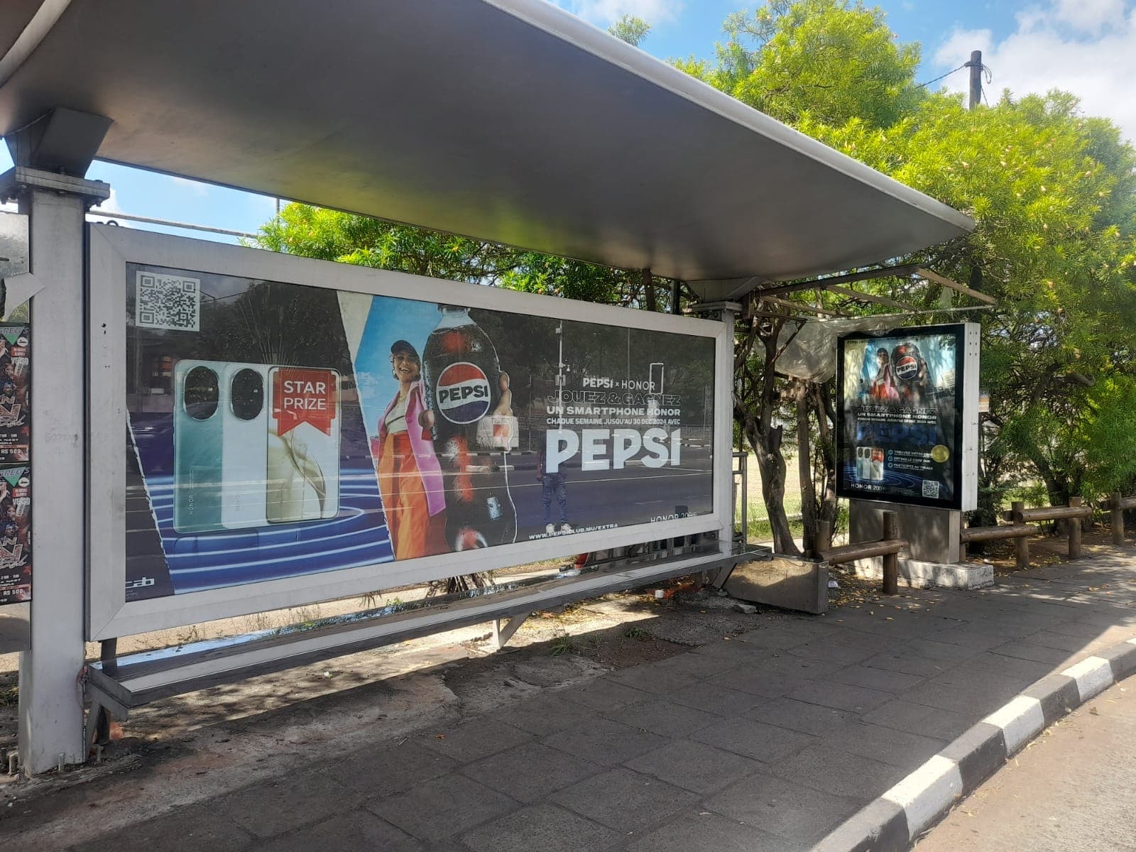 Bus Shelters - Detail 1